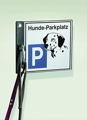 Parkoló-hely kutyák részére, kikötés karabínerrel a fali-rögzítéshez, kivitel: tűzhorganyzott és RAL 7016 antracitszürke porszórásos bevonat